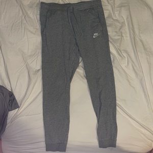 NIKE sweatpants